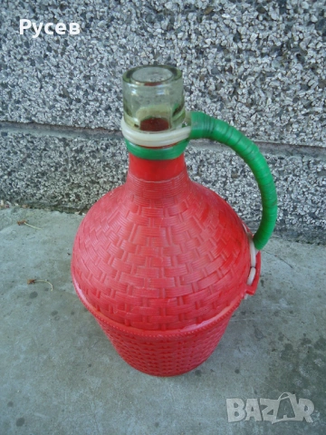 Истинските дамаджани