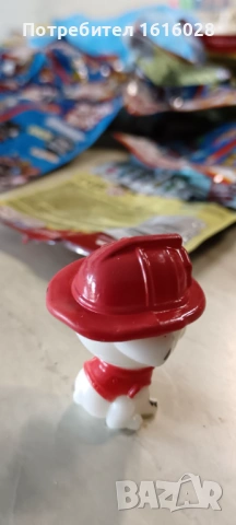Фигурка изненада, мистериозен герой Paw Patrol за молив., снимка 7 - Игри и пъзели - 43604918