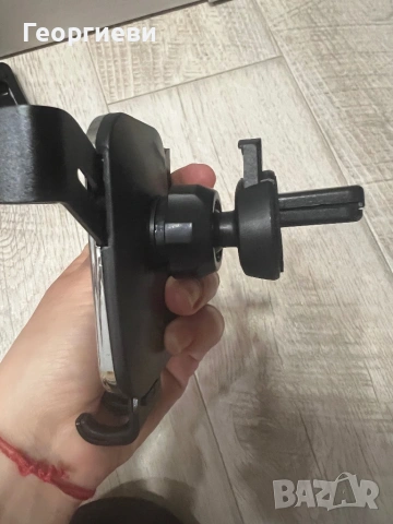 Поставка за телефон за кола BMW, снимка 4 - Аксесоари и консумативи - 54319357