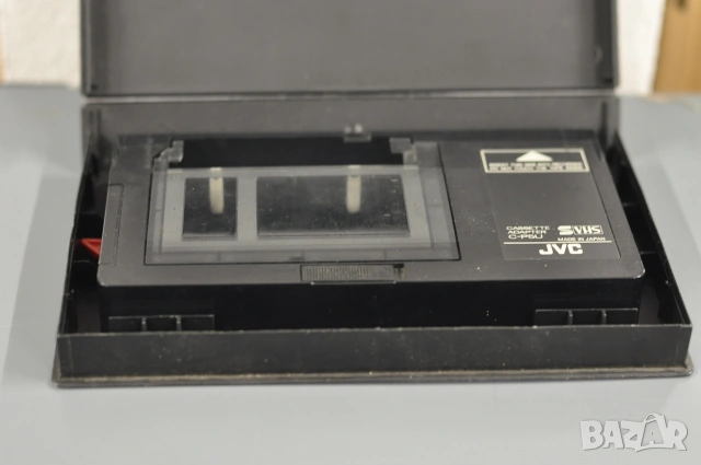 Адаптерна касета VHS-C към VHS, снимка 3 - Плейъри, домашно кино, прожектори - 54977789