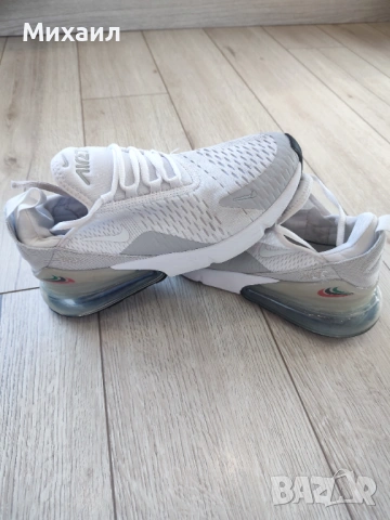 Маратонки Nike .Размер  38 Стелка 24см, снимка 2 - Детски маратонки - 54725072