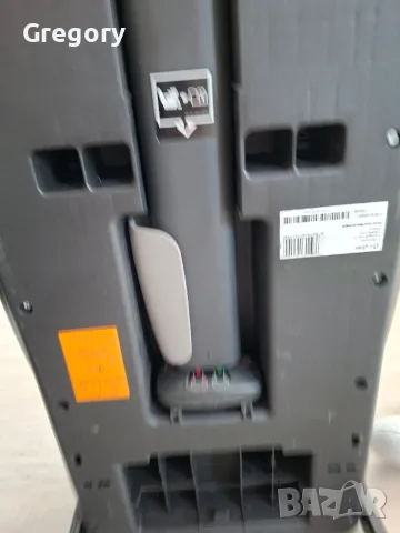 Столче за кола Cybex Aton B2 с основа Isofix в много добре състояние, снимка 11 - Столчета за кола и колело - 55149020