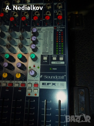 Soundcraft EFX12 audiomixer, снимка 3 - Ресийвъри, усилватели, смесителни пултове - 54843595