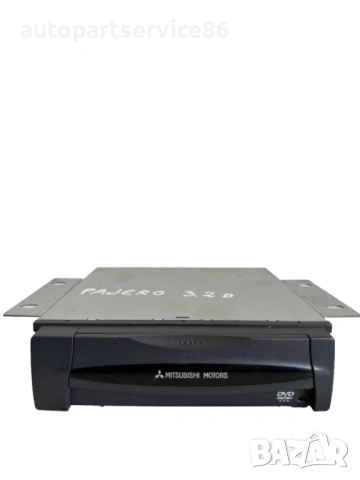 CD плейър / DVD навигация за Mitsubishi Shogun MZ313040 3.2 Di-D