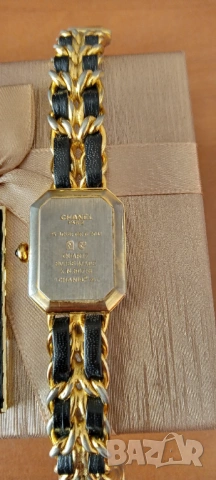 Chanel, шнола.Часовник Chanel.Брошка,значка. Miu-Miu , снимка 17 - Други - 52372015
