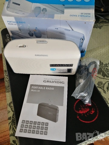 Радиоприемник GRUNDIG Music 60, снимка 4 - Радиокасетофони, транзистори - 54308825