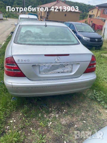 Mercedes E240 (2005) – Автомат, снимка 2 - Автомобили и джипове - 54592627