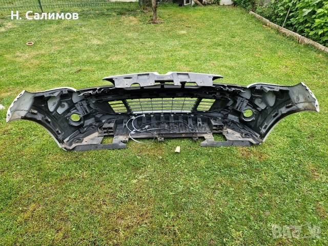 Предна Броня за Renault Megane 3, снимка 3 - Аксесоари и консумативи - 54582450
