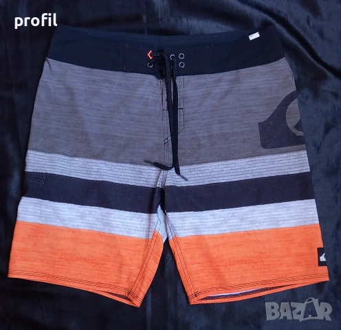 Quiksilver M/32 бордшорти