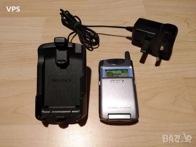 SONY CMD-Z5 с оригинална докстанция и зарядно, снимка 8 - Nokia - 54699211