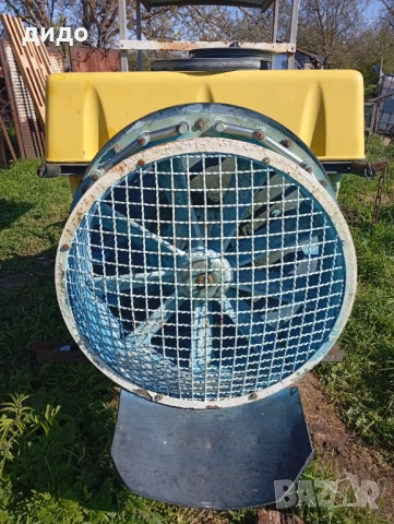 Вентилаторна пръскачка 300лт, снимка 3 - Селскостопанска техника - 54300439