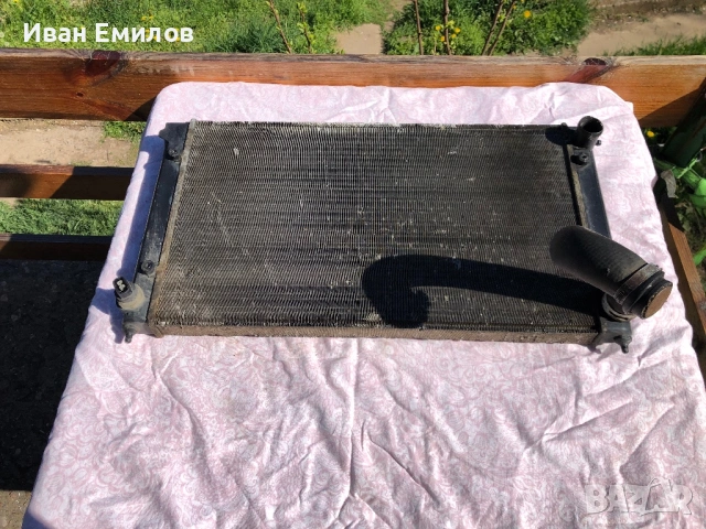 Воден радиатор голф 2 и други оргинален 