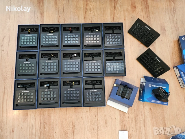 19 - броя Elgato Stream Deck за части, снимка 2 - Други - 54148021