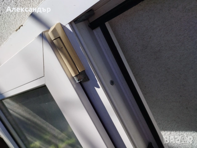 4 камерна запазена ПВЦ дограма (прозорец) , снимка 4 - Дограми - 54315008
