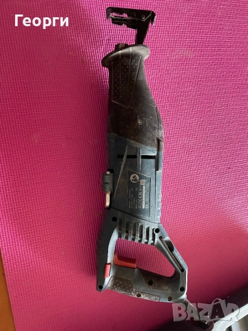 Саблен трион Bosch, снимка 2 - Триони и циркуляри - 54324434