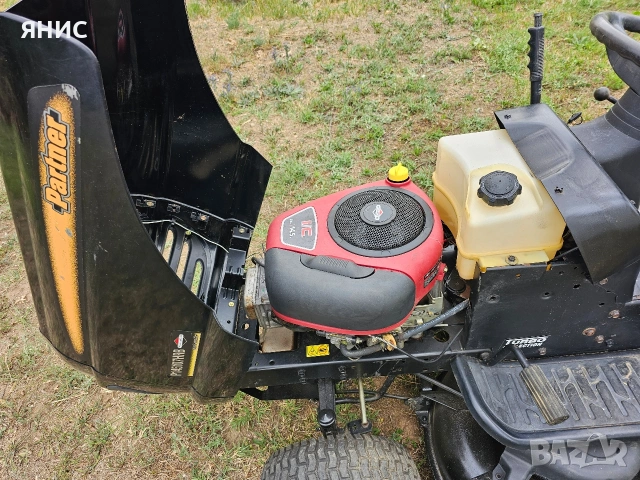 ТРАКТОРНА КОСАЧКА PARTNER/HUSQVARNA. ПЕРФЕКТНА , снимка 13 - Градинска техника - 55211499