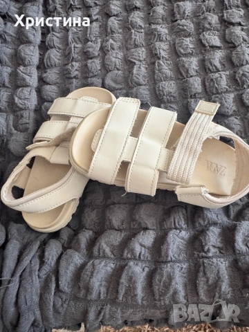 Детски сандали zara, снимка 3 - Детски сандали и чехли - 54217783