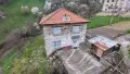 Къща на два етажа двор , снимка 1