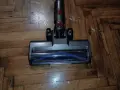 Продавам много добра Dyson V8 почистена прахосмукачка с отлична батерия и аксесоари, снимка 4