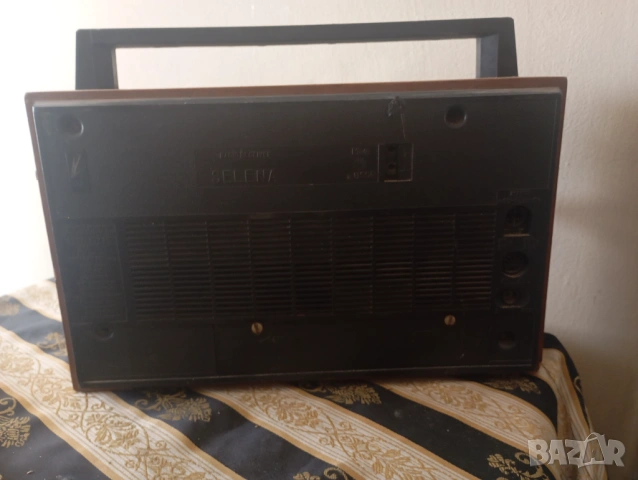 Стар транзистор СЕЛЕНА, радиоапарат, снимка 6 - Други ценни предмети - 53970071