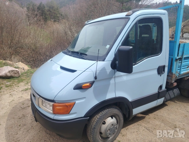 Ивеко Дейли 35С11, снимка 4 - Бусове и автобуси - 54392169