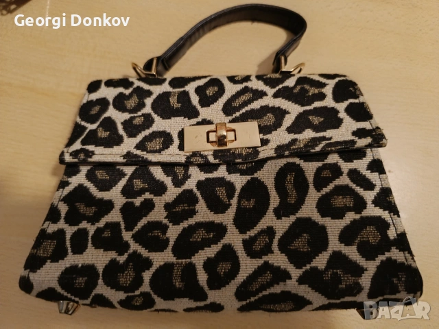Различни видове маркови дамски/момичешки чанти, снимка 2 - Чанти - 54983380