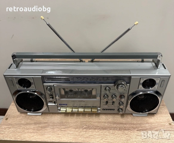 🔈Колекционерски слим радиокасетофон SANYO M7900L - Ghettoblaster🔈, снимка 4 - Радиокасетофони, транзистори - 54842779