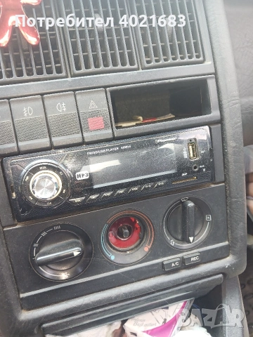 Ауди 80 Б4, снимка 8 - Автомобили и джипове - 54168416