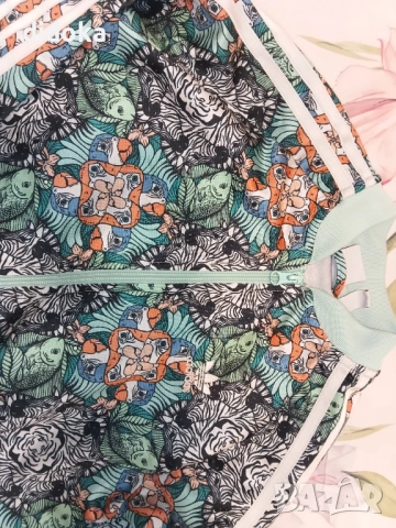 Суичър   Adidas лимитирана серия , снимка 4 - Детски анцузи и суичери - 54240638