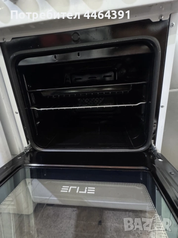 готварска печка керамични котлони GORENJE , снимка 3 - Печки, фурни - 55395864