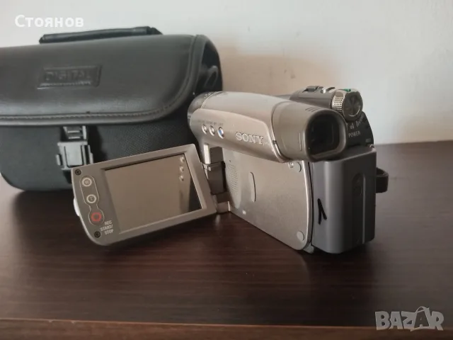 Камера SONY DCR-HC35E Mini DV Japan , снимка 3 - Камери - 55531741