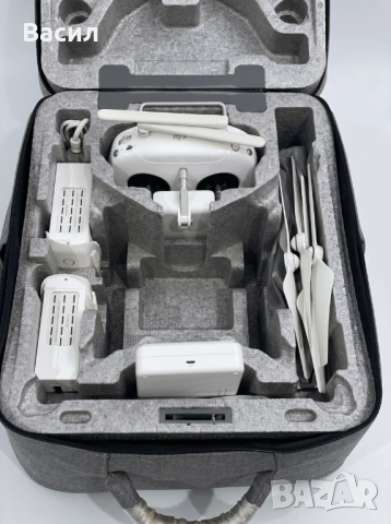 DJI Phantom 4 Pro ULTIMATE COMBO – 3 Батерии + Хъб + Раница (Перфектен) , снимка 5 - Дронове и аксесоари - 54785315