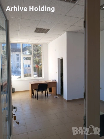 Самоков Площад централен, снимка 3 - Магазини - 53962234