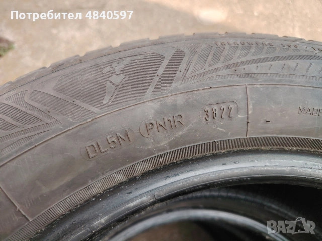 Зимни гуми 215/60 16 цола, снимка 3 - Гуми и джанти - 54766962