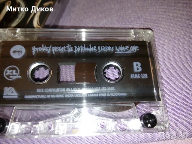 аудиокасета на The Prodigy с албума "The Dirtchamber Sessions Volume One", издадена през 1999 г.., снимка 2 - Аудио касети - 55569769