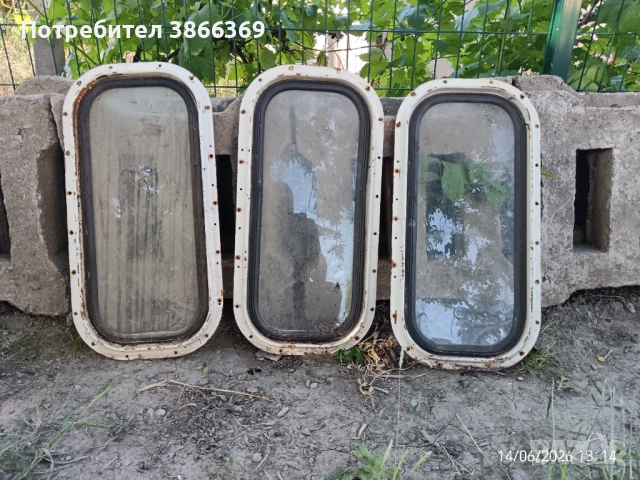 Стъкла за джип