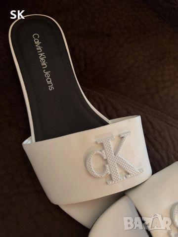 Чехли Calvin Klein бял, снимка 3 - Чехли - 55444780