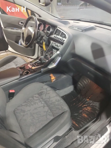 Peugeot 3008 HYBRID, снимка 6 - Автомобили и джипове - 54342760