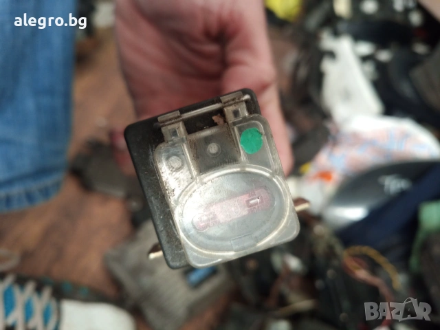 Реле за MERCEDES-BENZ 124 , W124 ,  2105403245 , 897162 , 220596, снимка 5 - Части - 54354230
