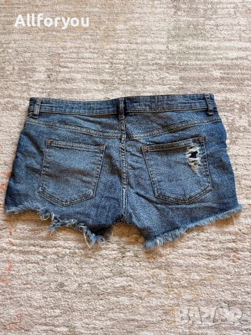 Дънкови къси  гащи панталони H&M, снимка 3 - Къси панталони и бермуди - 54917520