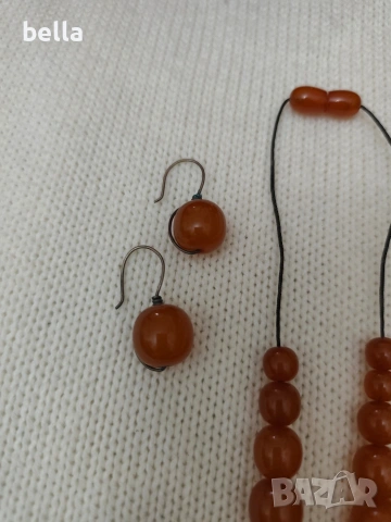 Стар руски кехлибарен гердан с кръгли,плътни зърна и обеци кехлибар и сребро ,50 грама, снимка 2 - Антикварни и старинни предмети - 54163003