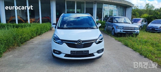 Opel Zafira Tourer 1.6 CDTI Cosmo, снимка 2 - Автомобили и джипове - 54595161