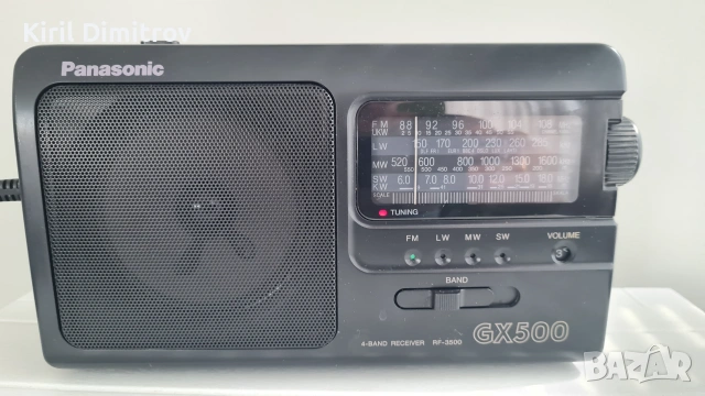 портативно радио Panasonic RF-3500, снимка 3 - Радиокасетофони, транзистори - 55136583
