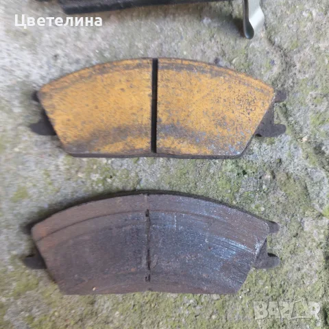 Предни спирачни накладки за автомобил, снимка 6 - Части - 55413381