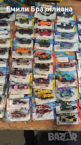 Колички Hot Wheels -чисто нови огромно количество, снимка 3 - Колекции - 55540871