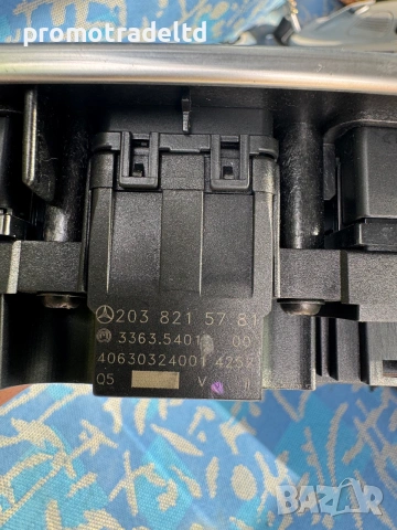 Интериорни лайсни оправление климатик Мерцедес С220 w203 S203 Mercedes A2038215781 A2038301985 С270 , снимка 6 - Части - 55266140