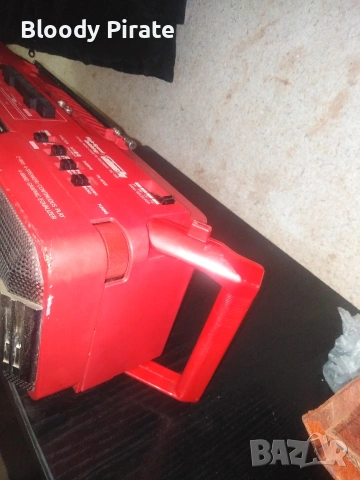 радио касетофон Шарп , снимка 3 - Радиокасетофони, транзистори - 54337165