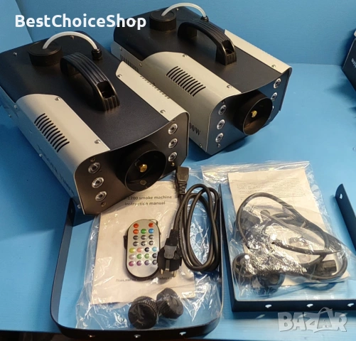 Два броя UKing 1200W машини за дим с 6 RGB LED светлини, дистанционно управление за партита и събити, снимка 2 - Други - 54953519