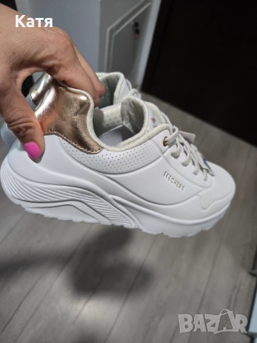 Маратонки Skechers-изключително удобни!, снимка 4 - Маратонки - 54573233