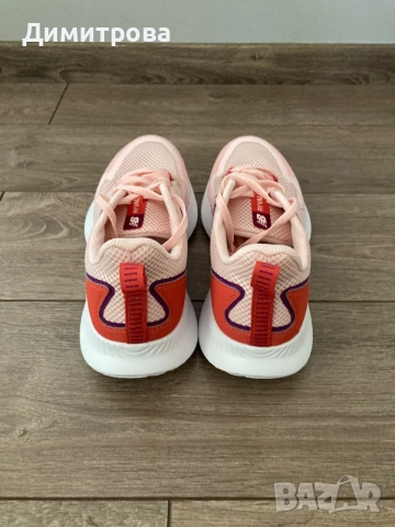 Дамски маратонки New Balance , снимка 5 - Маратонки - 55281494